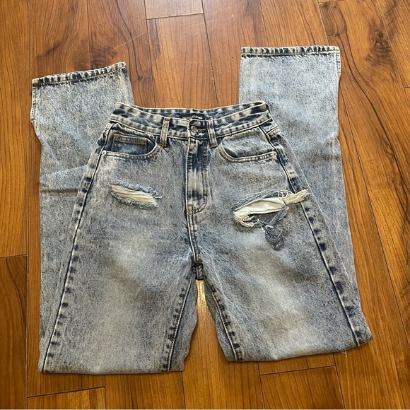 PrettyLittleThing High Waisted Jeans size 2 - Picture 2 of 9